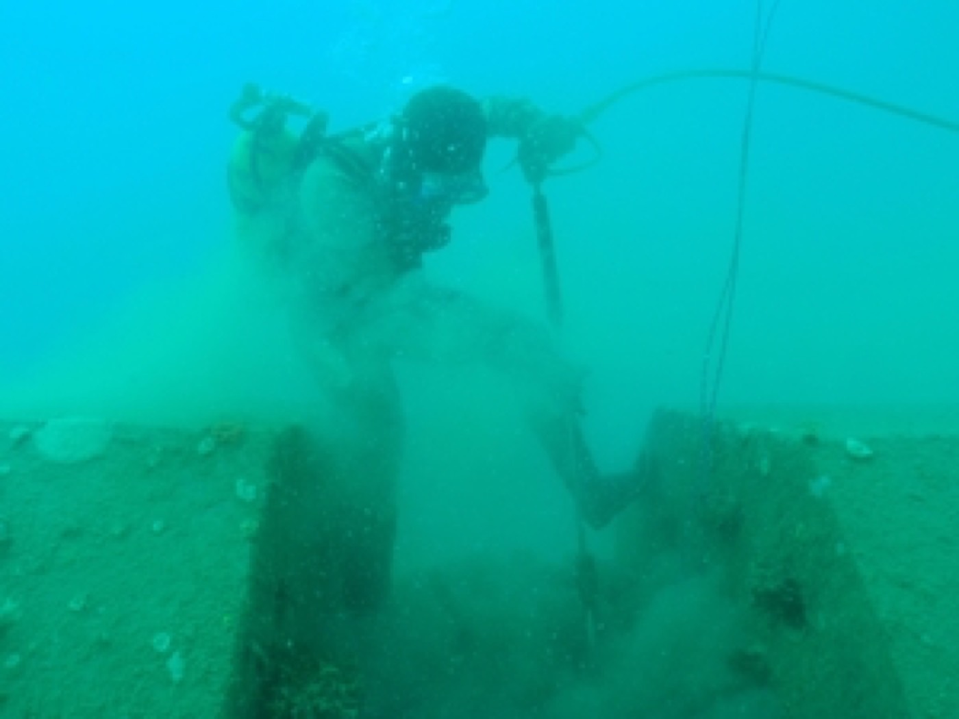 Nettoyage & carénage en mer — ETSM Nouvelle-Calédonie 9