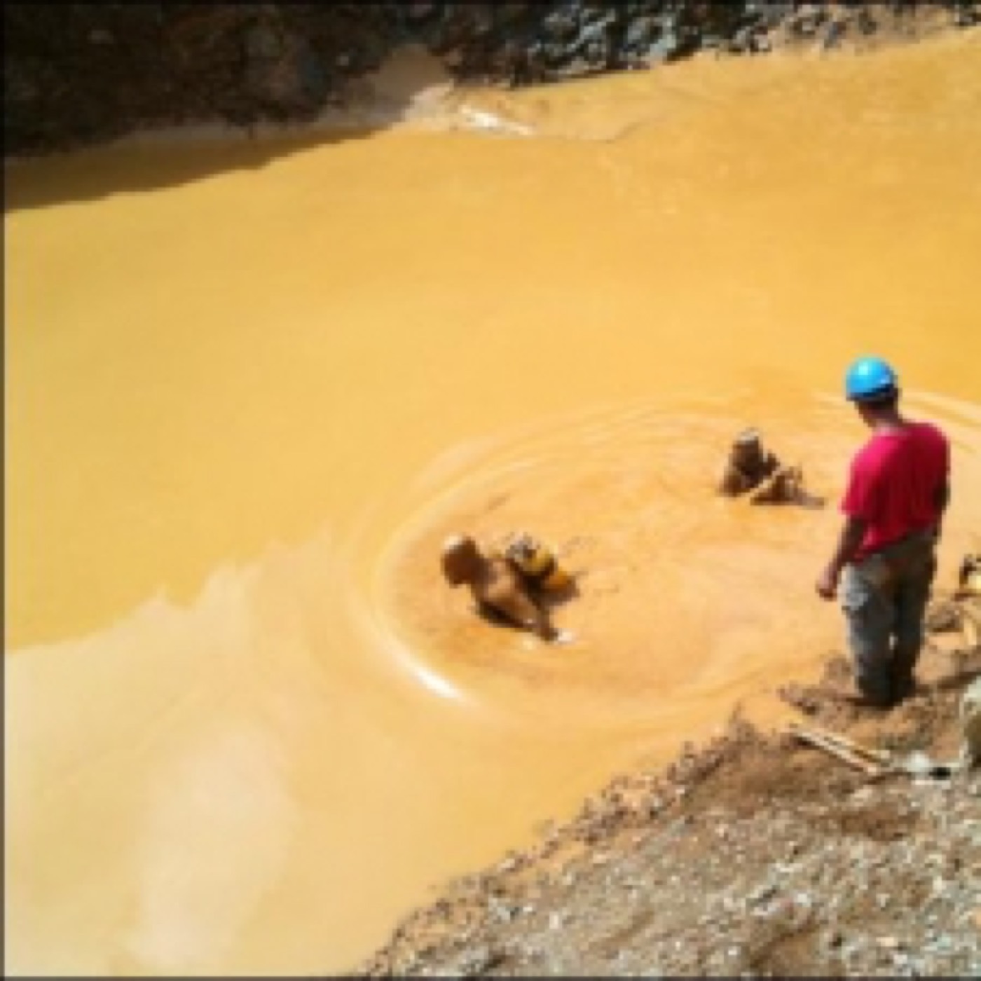 Bain de BOUE à la Mine — ETSM Nouvelle-Calédonie 4