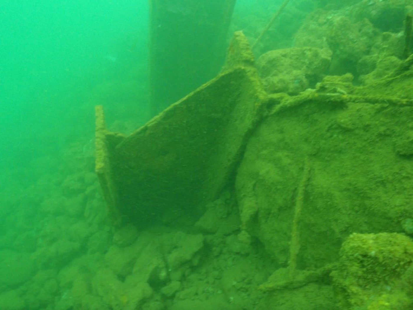 Dynamitage du duc d’Albe de Monéo — ETSM Nouvelle-Calédonie 24