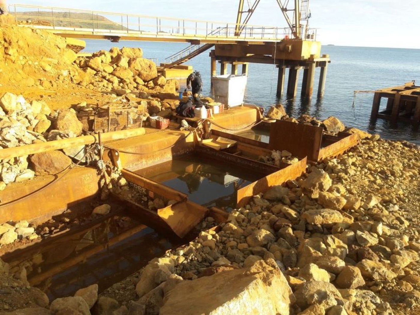 DEROCTAGE & DRAGAGE Air-lift Port de MONEO — ETSM Nouvelle-Calédonie 14